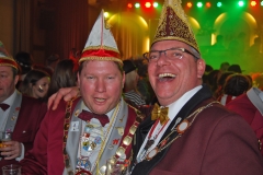 ALTWEIBERTREIBEN_HAAREN_14
