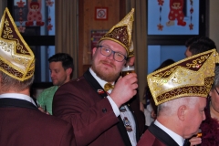 ALTWEIBERTREIBEN_HAAREN_15
