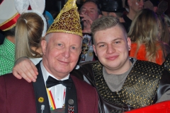 ALTWEIBERTREIBEN_HAAREN_34