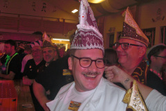 ALTWEIBERTREIBEN_HAAREN_26_054