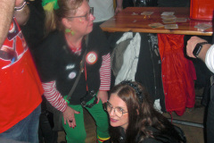 ALTWEIBERTREIBEN_HAAREN_26_074