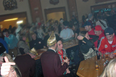 ALTWEIBERTREIBEN_HAAREN_26_091