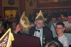 ALTWEIBERTREIBEN_HAAREN_26_095