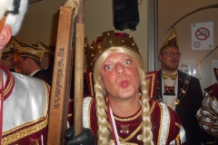 DAEMMERSCHOPPEN_BOCKET_03