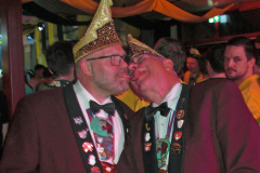 DAEMMERSCHOPPEN_BOCKET_26_022