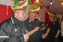 FAHNE_HISSEN_02