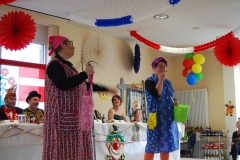 RATHAUSSTUERMUNG_06
