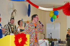 RATHAUSSTUERMUNG_37