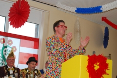 RATHAUSSTUERMUNG_41