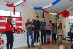 RATHAUSSTUERMUNG_52