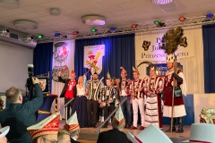 RATHAUSSTUERMUNG_02