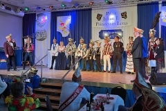 RATHAUSSTUERMUNG_17