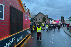 ROSENMONTAGSZUG_SUESTERSEEL_26_042