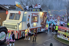 ROSENMONTAGSZUG_SUESTERSEEL_26_223
