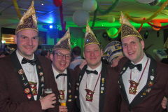 SJTADSPRINS_TRUF_BROENSSEM_26_081