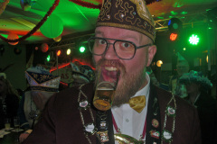 SJTADSPRINS_TRUF_BROENSSEM_26_084